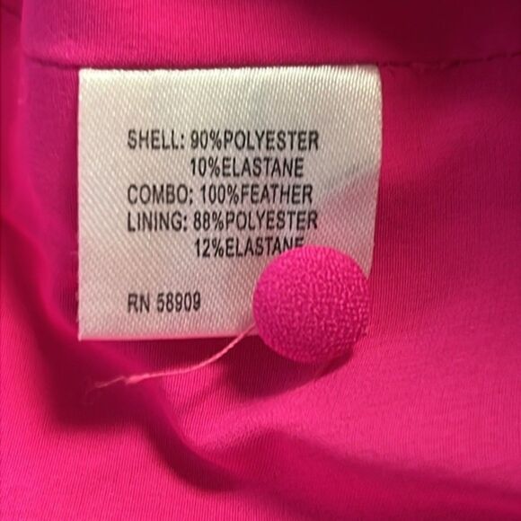 Antonio Melani Hot Pink Feather Crop Top Size 8 READ CONDITION/CALLOUT - Picture 4 of 8